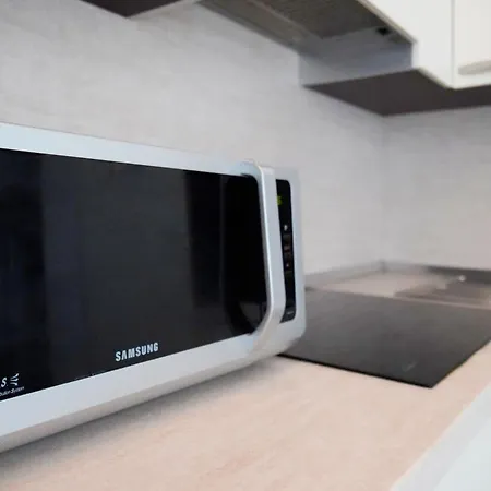 Per Lavoratori Wi Fi Gratuito Lägenhet Lecco